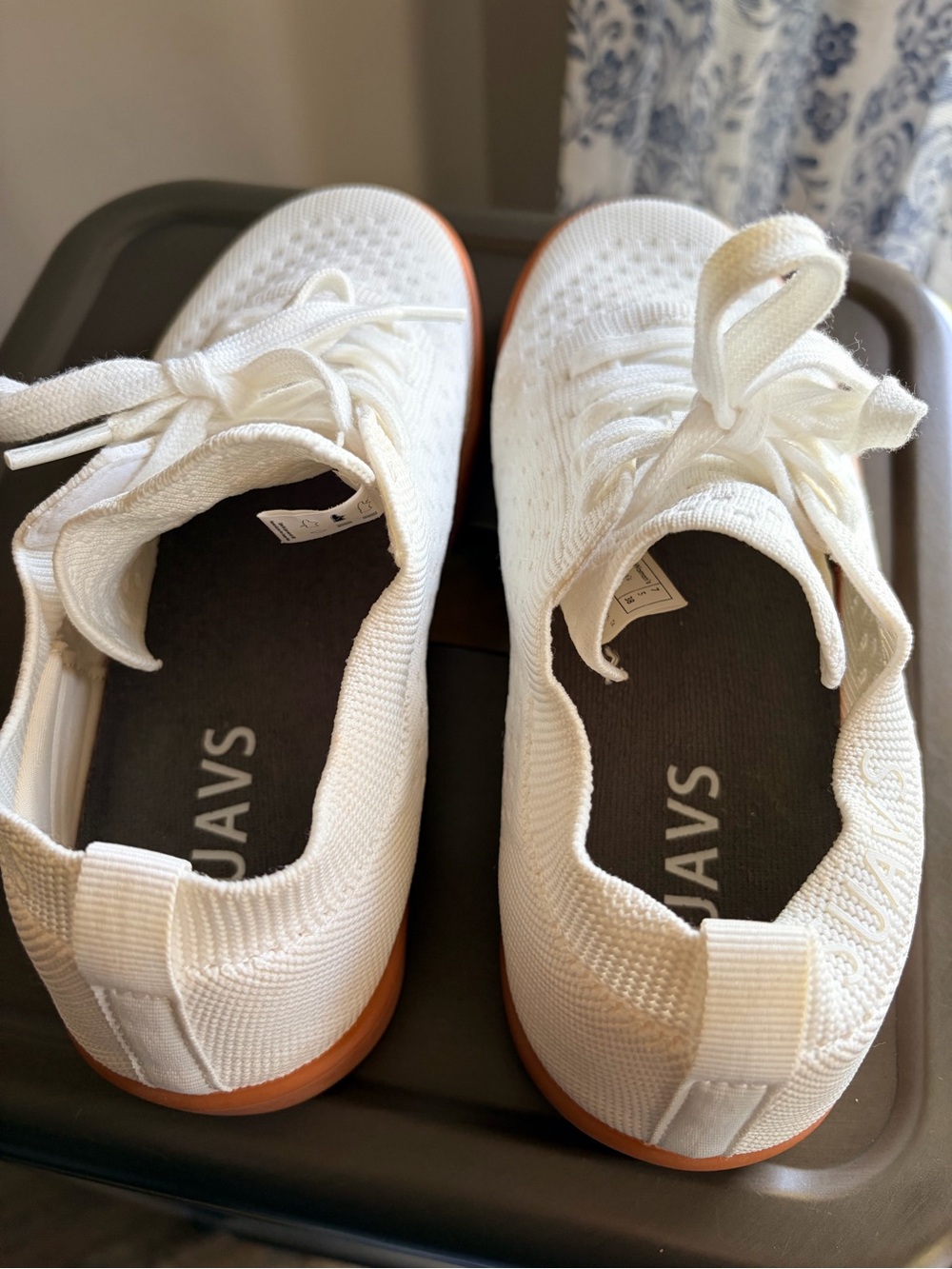 Suavs Unisex Ivory Knit Sneakers with Tan Sole - Picture 9 of 10